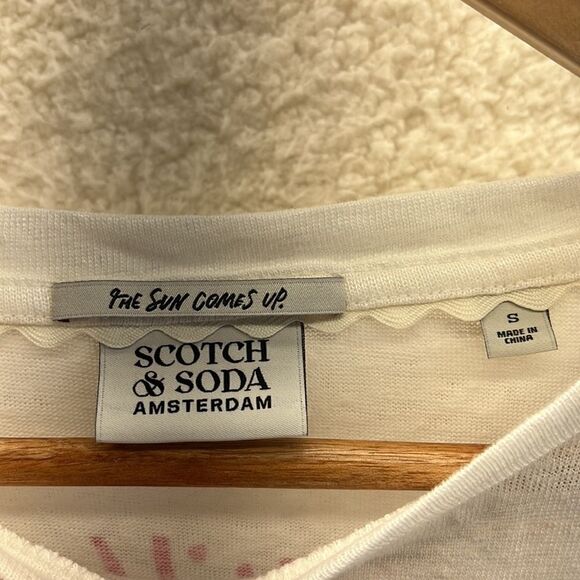 Scotch and Soda T-Shirt Womens The Sun Will Come Up Graphic Tee Ivory Size Small - Picture 5 of 9